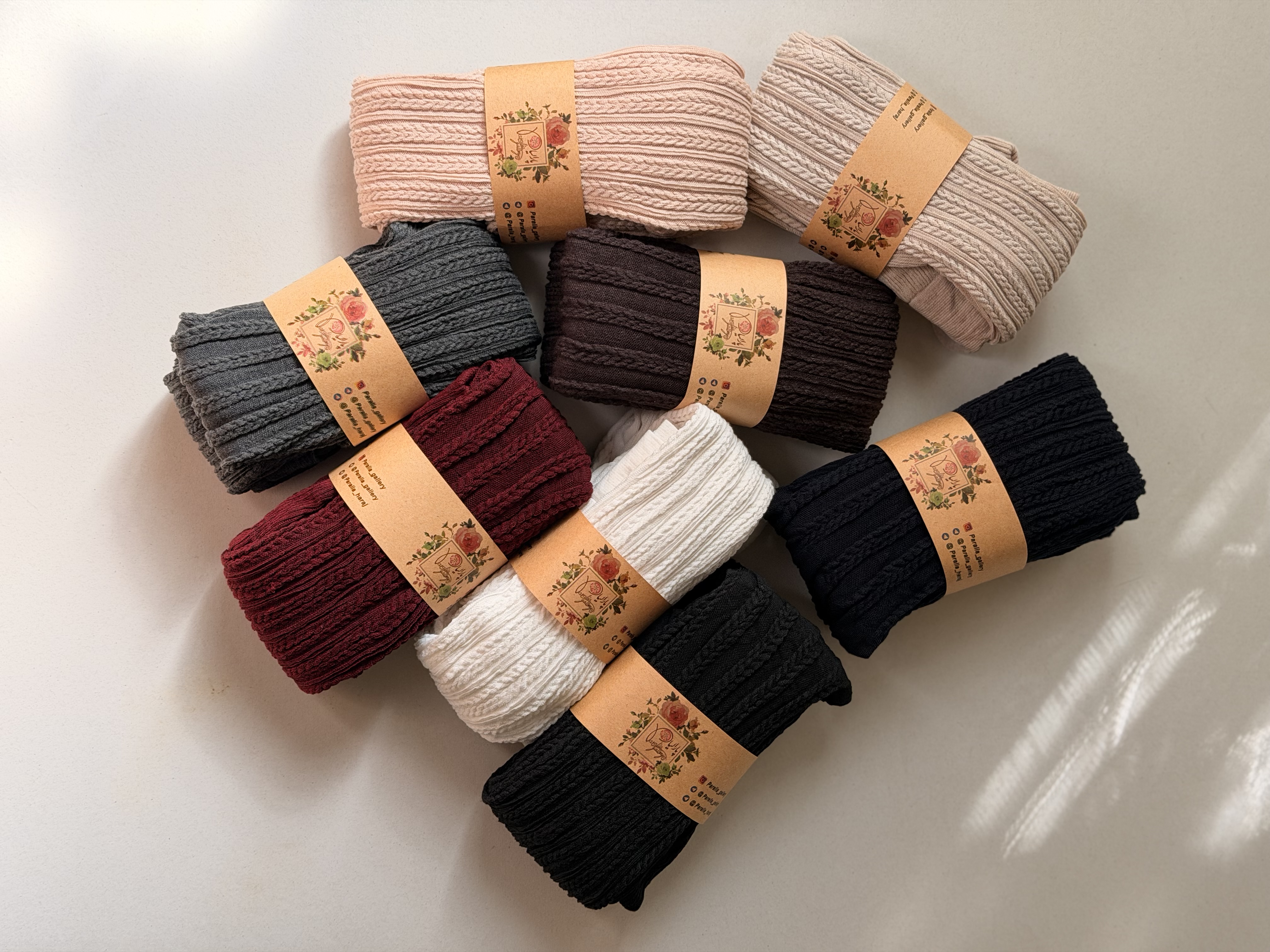 جوراب شلوارى گندمی